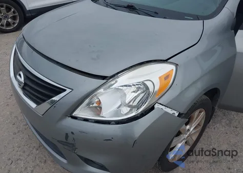 2014 Nissan Versa 1.6 Sl из США, поврежденный, VIN 3N1CN7AP0EL877832